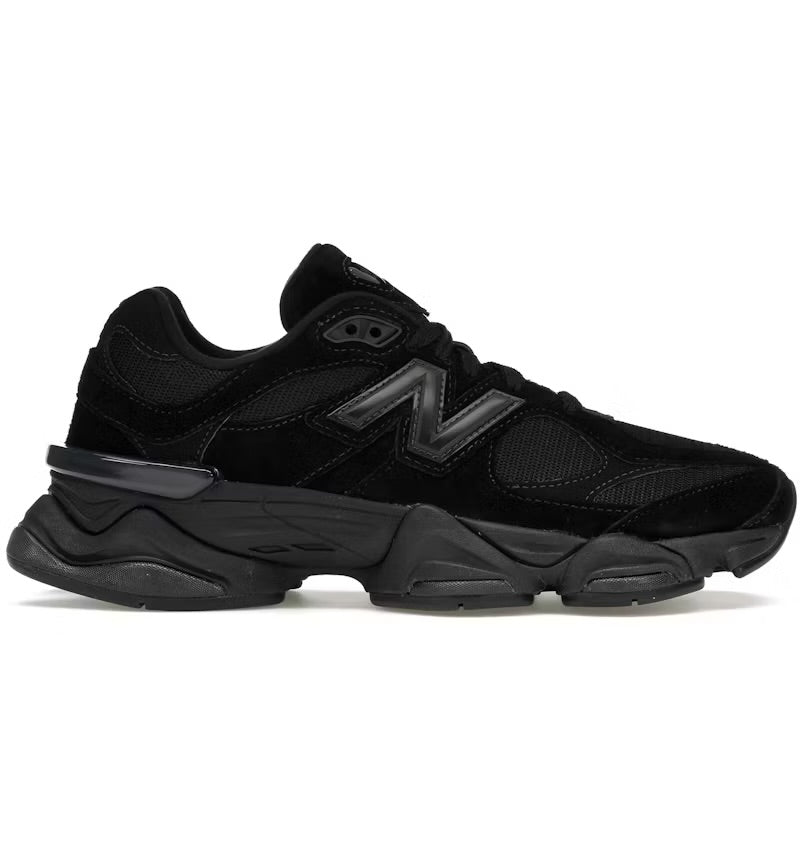 New Balance 9060 Triple Black