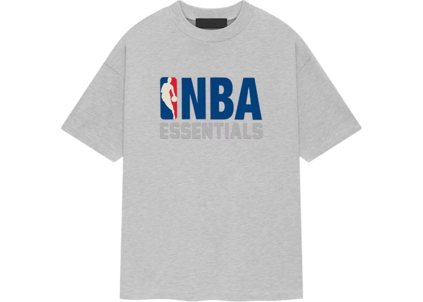 Fear of God Essentials NBA Tee Light Heather - T-shirt - Fear of God Essentials